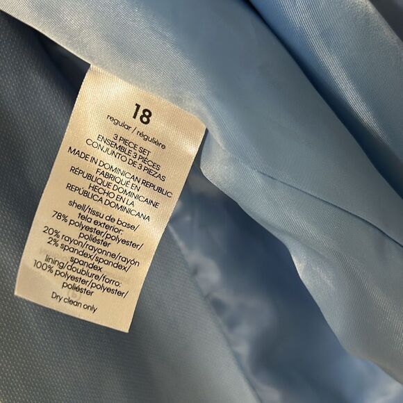 Calvin  Klein Blue Jacket Suit(Size 18) - Picture 10 of 15